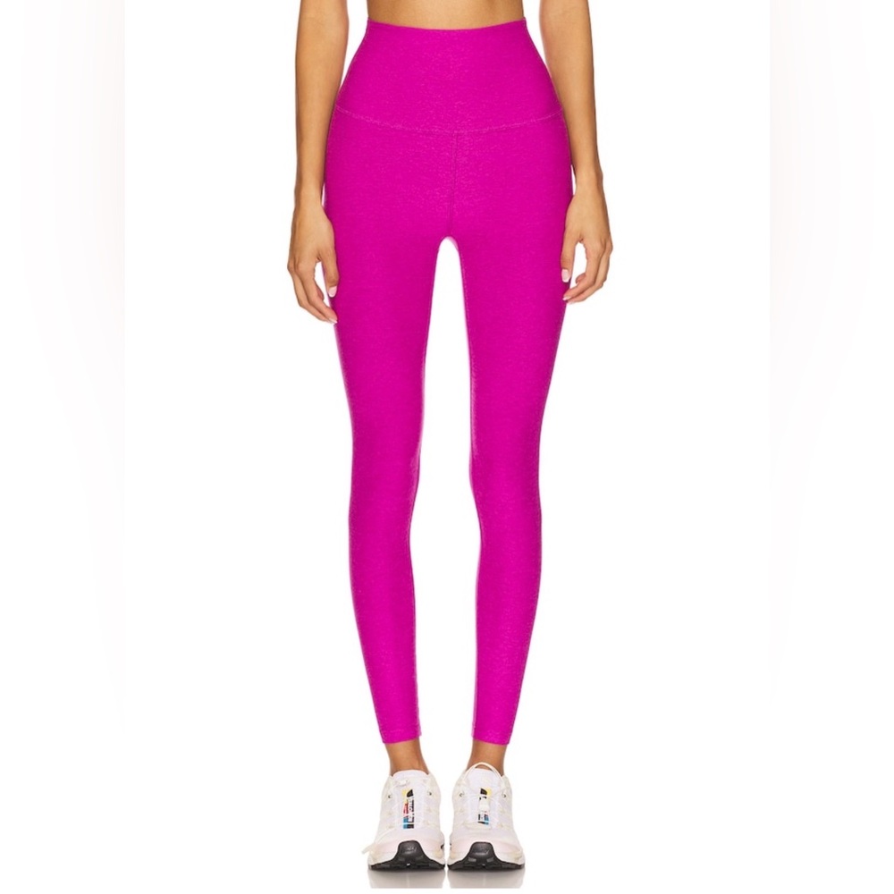 Beyond Yoga Fuchsia Leggings